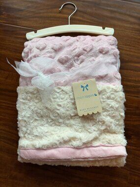 Mon Lapin Baby Blanket Pink & Cream Hearts & Rosettes Design Soft Plush Newborn
